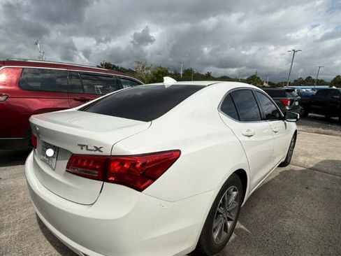 Used 2018 Acura TLX w/ Technology Package FWD image 3