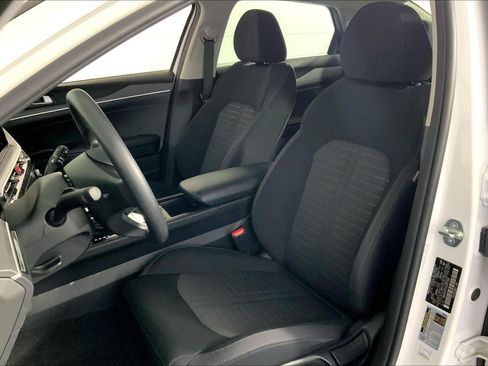 Certified 2025 Kia K5 LXS FWD image 22