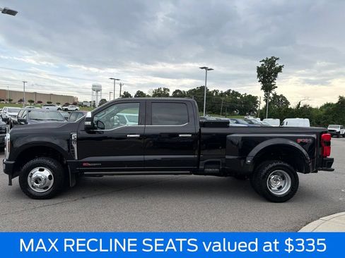 Certified 2024 Ford F350 Platinum w/ FX4 Off-Road Package AWD/4WD image 8