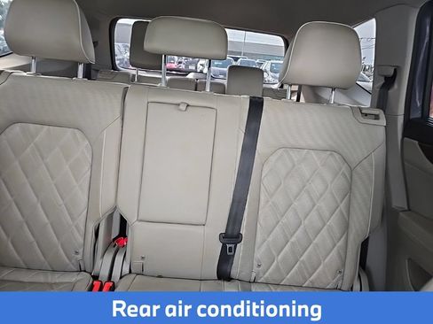 Used 2024 Volkswagen Atlas SEL Premium R-Line AWD/4WD image 15