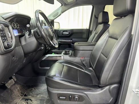 Used 2019 Chevrolet Silverado 1500 LTZ AWD/4WD image 18
