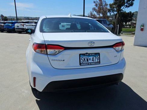 Used 2025 Toyota Corolla LE image 7