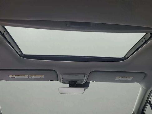 Used 2021 Honda Pilot Special Edition image 12