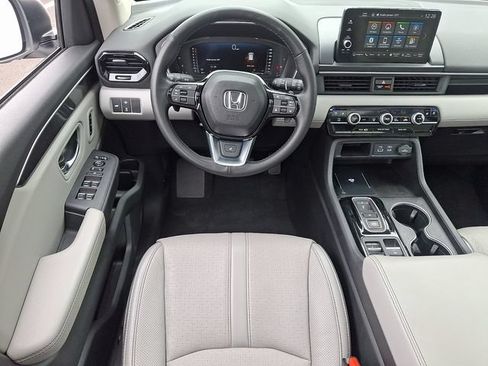 Certified 2023 Honda Pilot Elite image 12