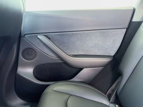 Used 2023 Tesla Model Y Performance AWD/4WD image 14