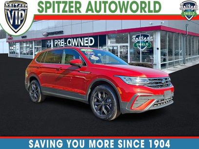 Used 2024 Volkswagen Tiguan SE w/ Panoramic Sunroof Package