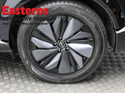 Used 2023 Nissan Ariya FWD image 8