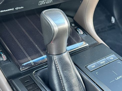 Certified 2022 Lexus GX 460 Premium image 18