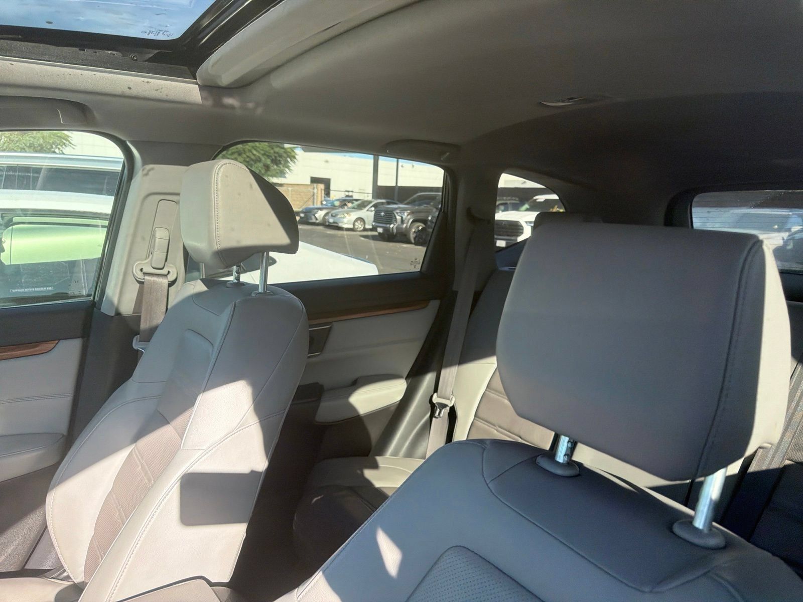 Used 2018 Honda CR-V EX-L image 8
