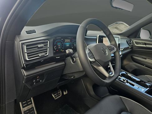 New 2026 Volkswagen Atlas Cross Sport SEL Premium R-Line image 12