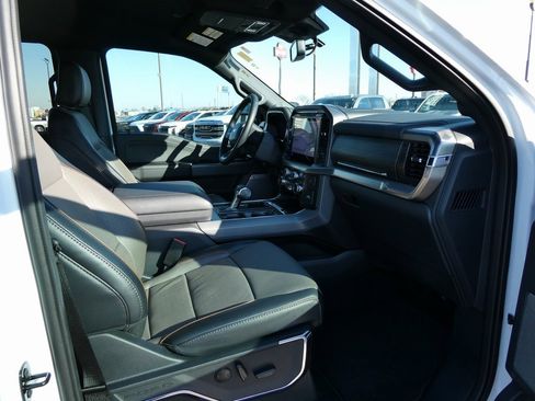 Used 2024 Ford F150 Lariat image 15