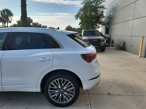 Used 2022 Audi Q3 2.0T Premium AWD/4WD image 4