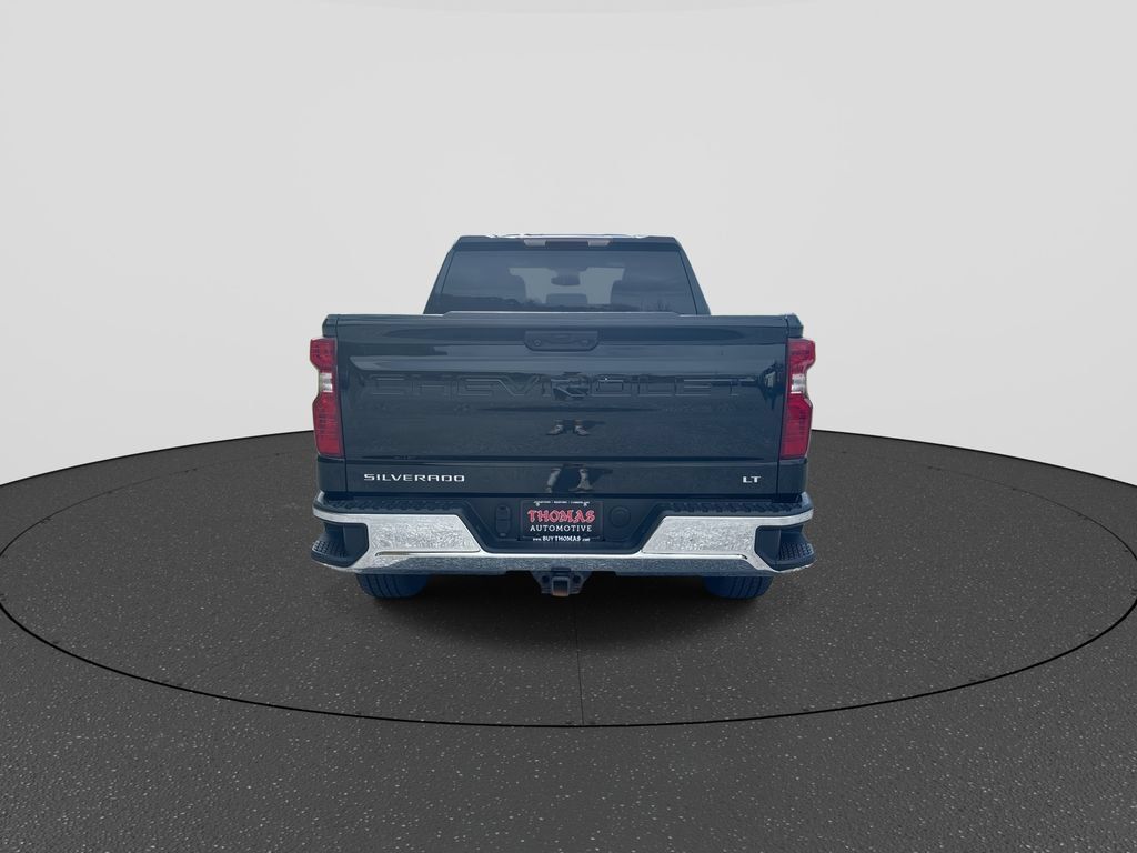 Used 2023 Chevrolet Silverado 1500 LT AWD/4WD image 7