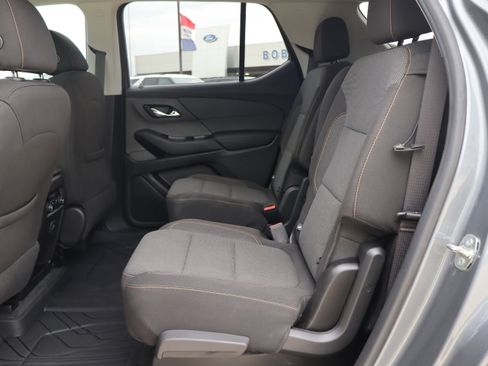 Used 2019 Chevrolet Traverse LT image 10