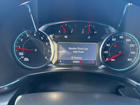 Used 2024 Chevrolet Equinox RS w/ RS Leather Package image 2