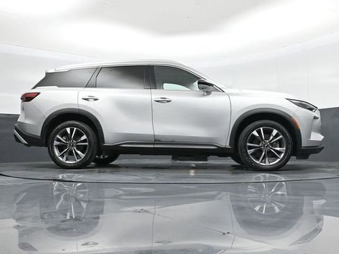 Used 2023 INFINITI QX60 Luxe image 38