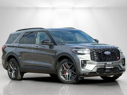 Used 2025 Ford Explorer ST w/ Sun And Sound Package