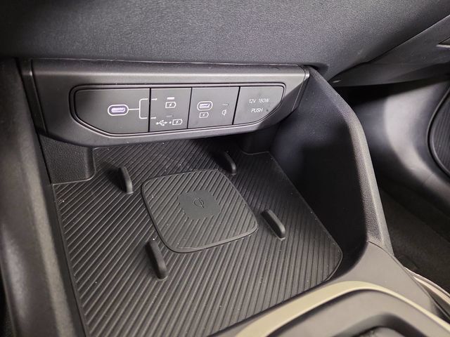 Certified 2025 Kia K4 GT-Line Turbo FWD image 24