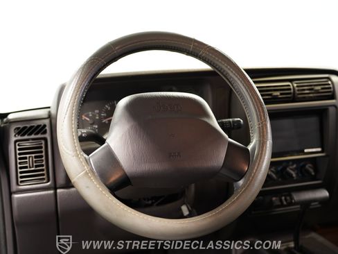 Used 2001 Jeep Cherokee Sport image 39