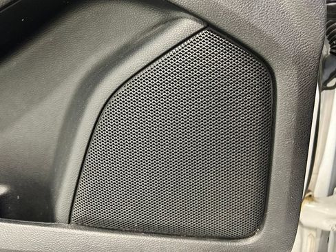 Used 2016 Ford Edge SEL FWD image 6