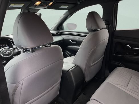 Used 2024 Hyundai Santa Cruz SE image 21