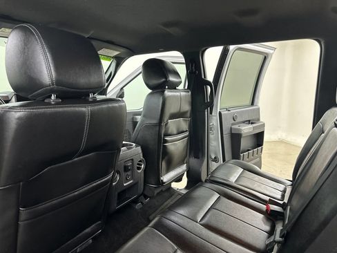 Used 2015 Ford F250 Lariat w/ Chrome Package AWD/4WD image 29