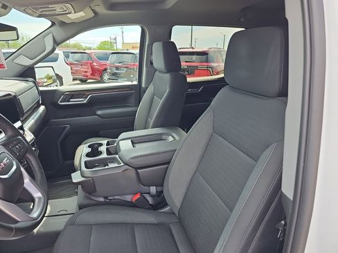Used 2023 GMC Sierra 1500 SLE w/ Preferred Package AWD/4WD image 12