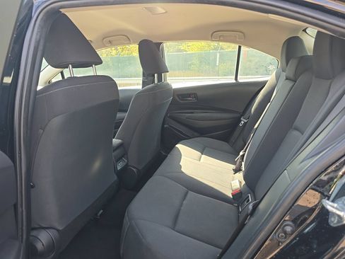 Used 2023 Toyota Corolla LE FWD image 10