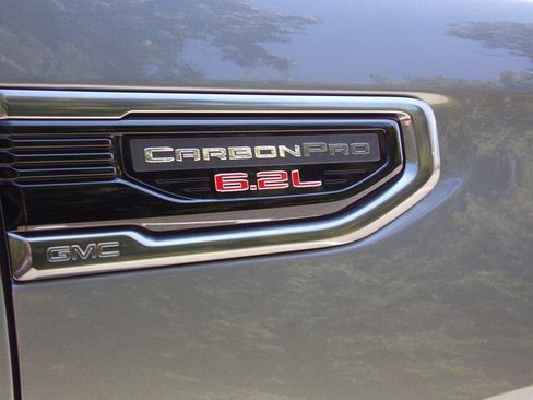 Used 2021 GMC Sierra 1500 AT4 w/ AT4 Premium Package AWD/4WD image 17