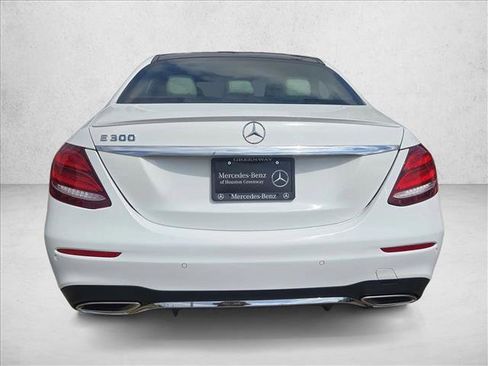 Used 2018 Mercedes-Benz E 300 image 7