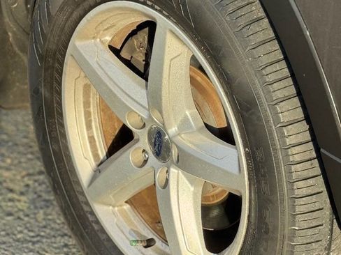 Used 2016 Ford Explorer XLT w/ Equipment Group 201A image 20