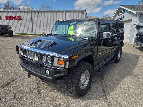 Used 2003 HUMMER H2 w/ Preferred Equipment Group image 4