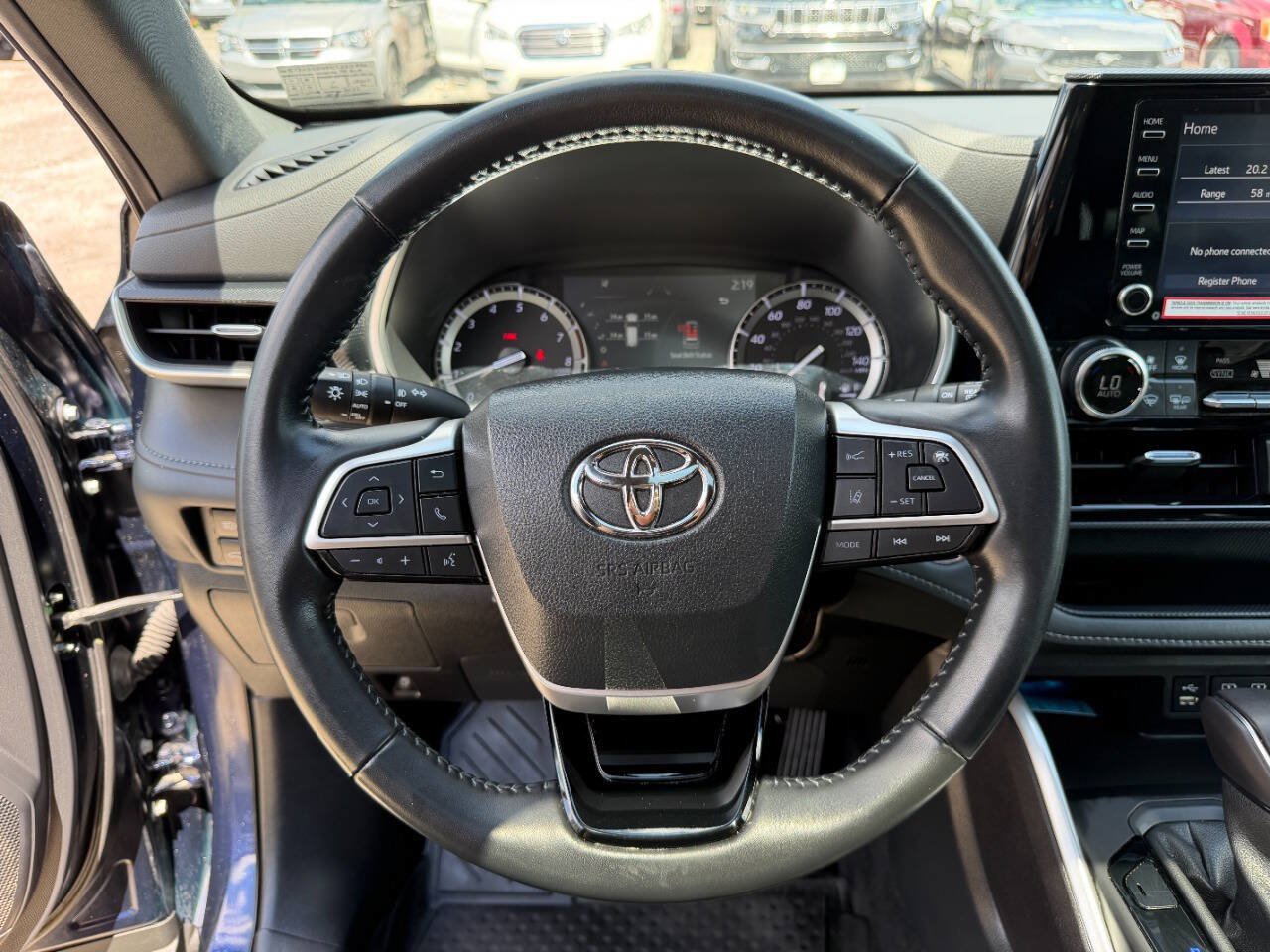 Used 2024 Toyota Tundra Platinum AWD/4WD image 40