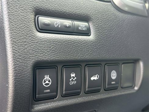 Used 2024 Nissan Murano Platinum w/ Cargo Package image 33