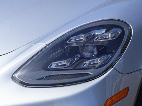 Certified 2022 Porsche Panamera Turbo S AWD/4WD image 12