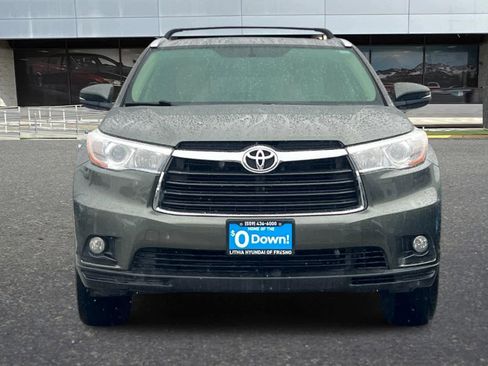Used 2015 Toyota Highlander XLE image 10