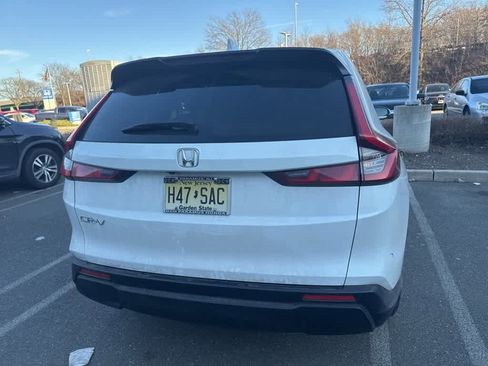 Used 2023 Honda CR-V EX image 13