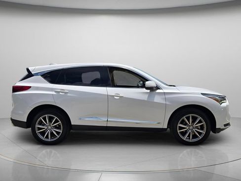 Certified 2024 Acura RDX SH-AWD w/ Technology Package image 4