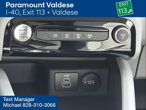 Used 2024 Ford Escape SE image 26