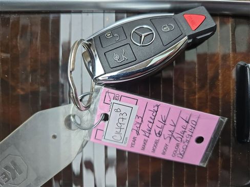 Used 2013 Mercedes-Benz GLK 350 4MATIC image 37