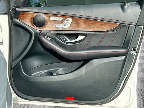 Used 2022 Mercedes-Benz GLC 43 AMG AMG GLC 43 image 36