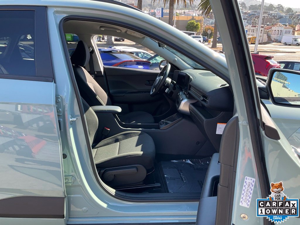 Used 2024 Hyundai Kona SEL FWD image 61