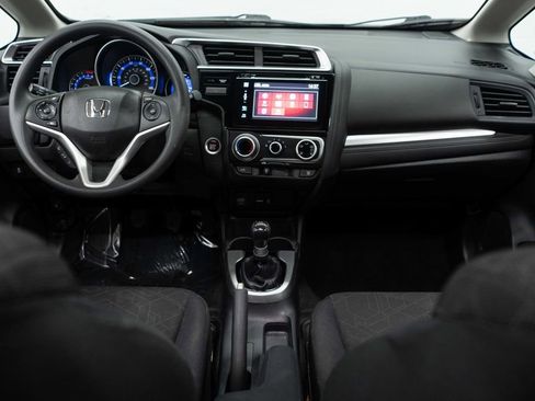 Used 2017 Honda Fit EX image 10