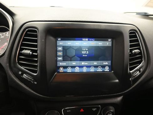 Used 2021 Jeep Compass Latitude FWD image 12