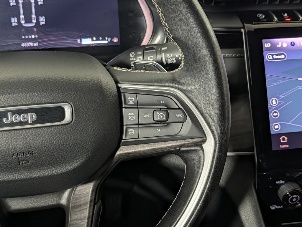 Used 2022 Jeep Grand Cherokee Limited RWD image 19
