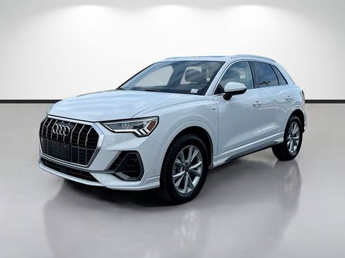 Used 2025 Audi Q3 2.0T Premium AWD/4WD image 7