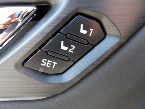 New 2026 Subaru Outback Touring XT AWD/4WD image 14
