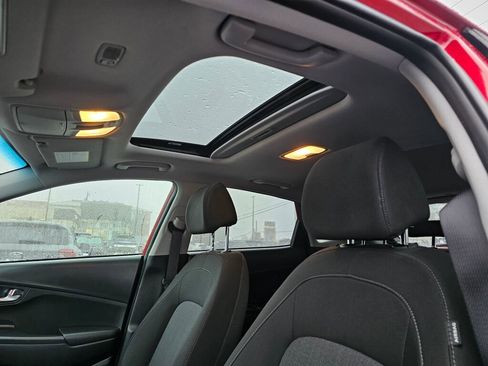 Used 2022 Hyundai Kona SEL w/ Convenience Package image 19