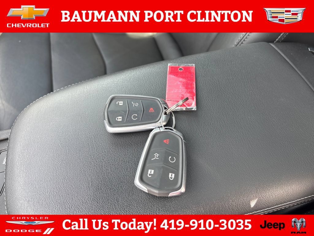 Used 2020 Cadillac XT6 Premium Luxury FWD image 29