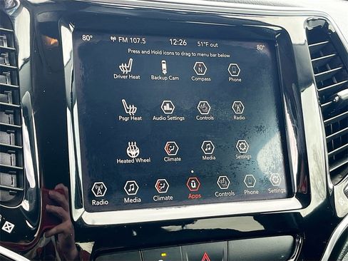 Used 2019 Jeep Cherokee Limited image 14